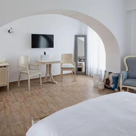 מלון Lagos Mare 4*