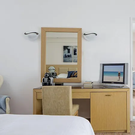 Lagos Mare 4* איוס פרוקופיוס