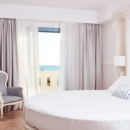 Lagos Mare Отель 4*