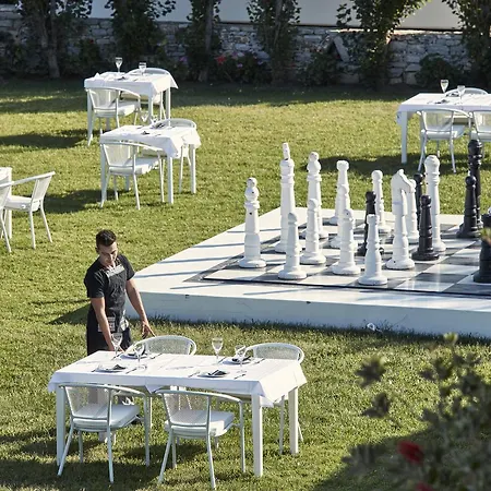 Lagos Mare Отель