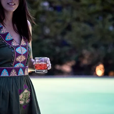 Lagos Mare Отель