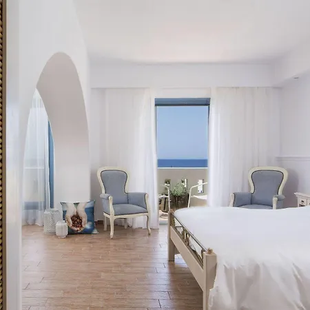 Lagos Mare Hotel 4*