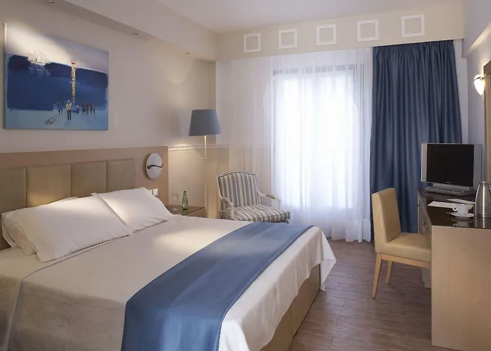 Lagos Mare Hotel Agios Prokopios (Naxos)